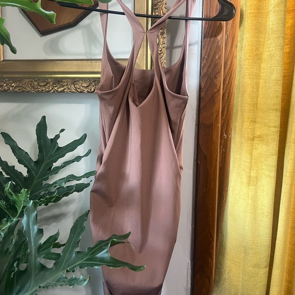 Light Pink Sleeveless Dress - Picture 3 of 5